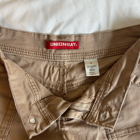 Low rise khaki short shorts by Union Bay - Picture 3 of 5